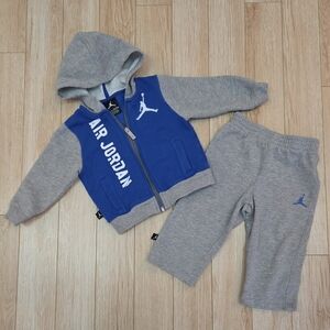 Jordan Kids Blue and Gray Jogger Set - Size 18M
